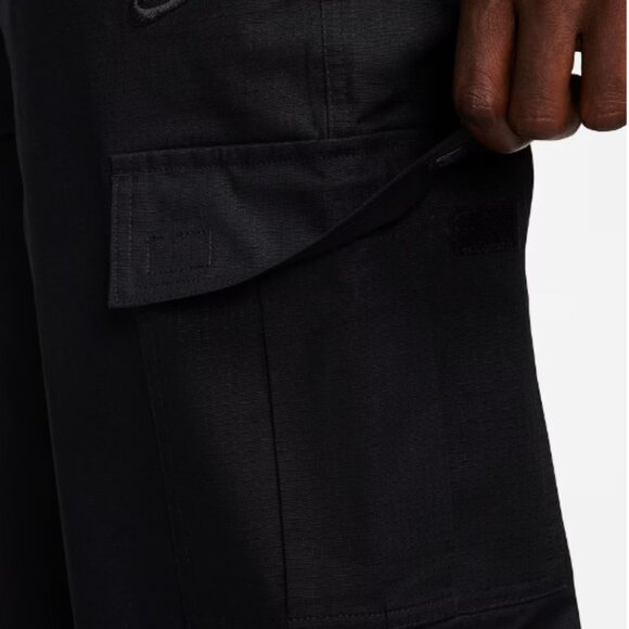 Nike Club Men's Cargo Pants Black 32 waist x 34 length - Picture 4 of 6